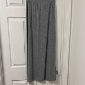 Splendid Heather Gray Lightweight Mid-Thigh High Slit Maxi Skirt - size Medium
